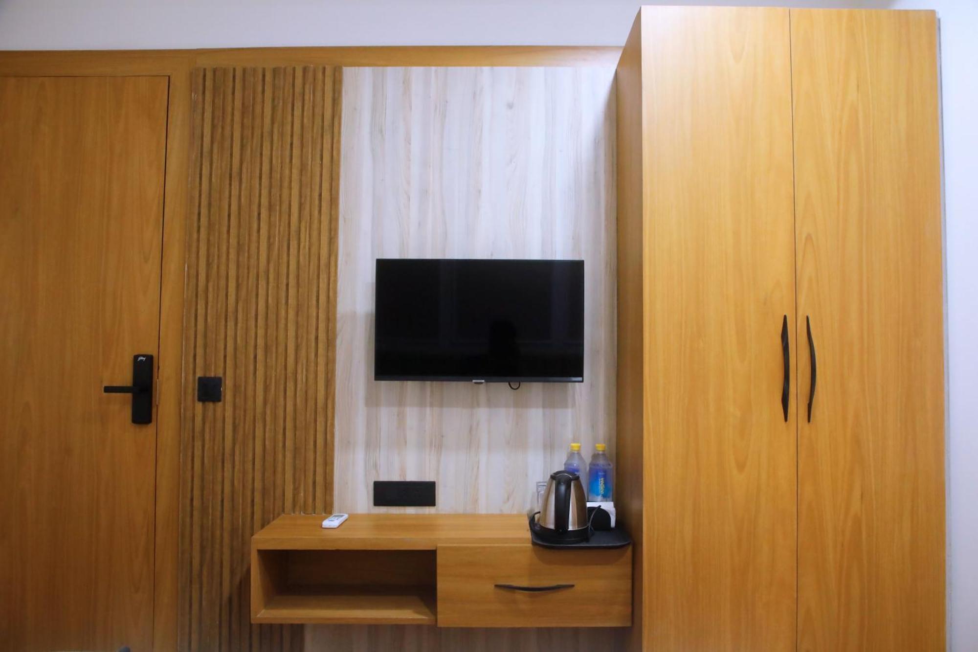 Hotel Glory Hisar Exterior photo