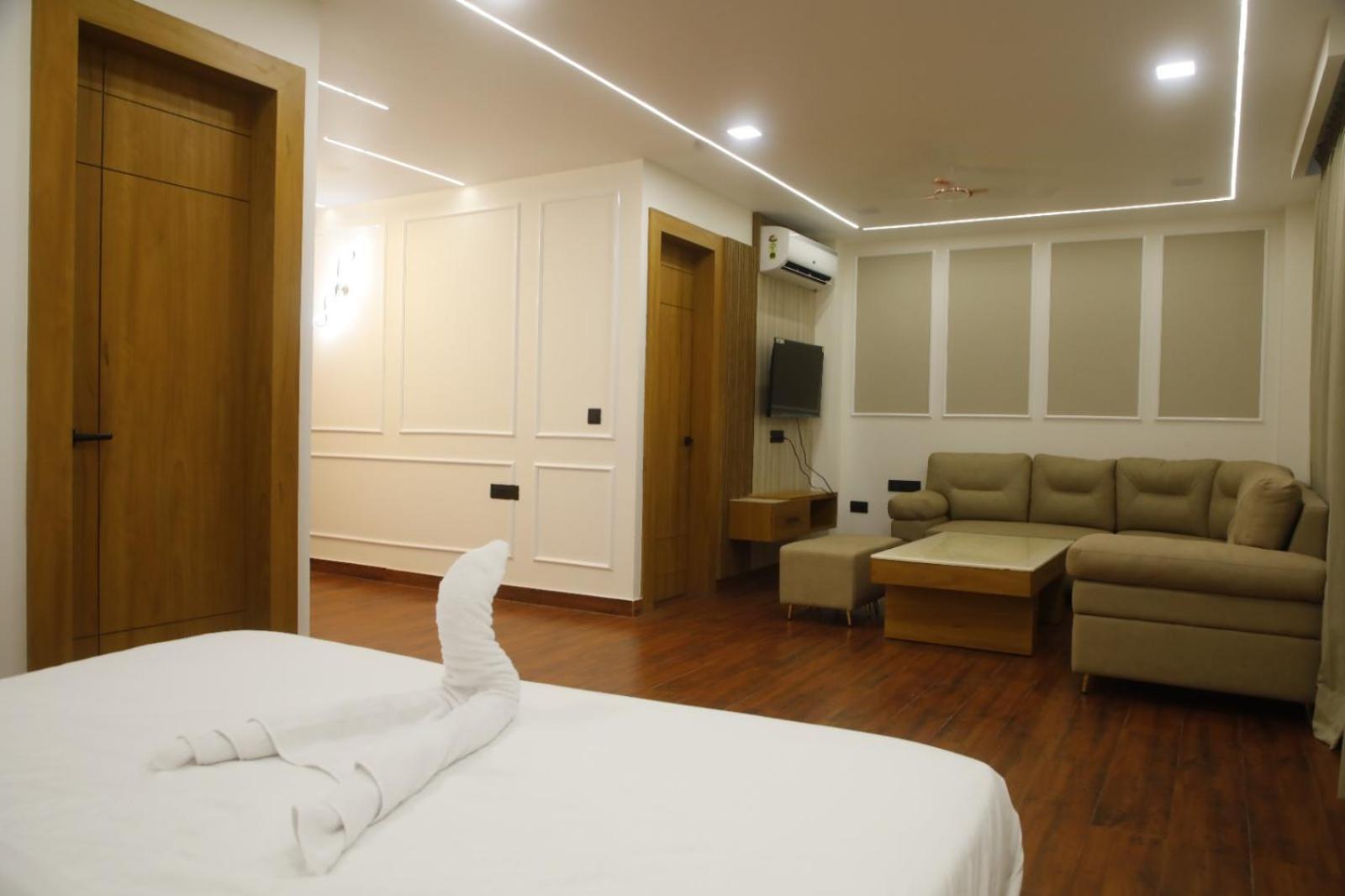 Hotel Glory Hisar Exterior photo